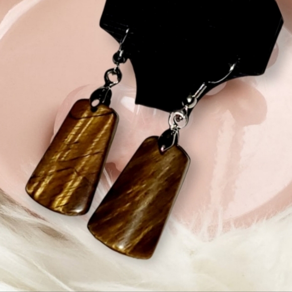 Genuine Tiger's Eye Stone Earrings with 18k White Gold Jewelry Clasp - Picture 2 of 10